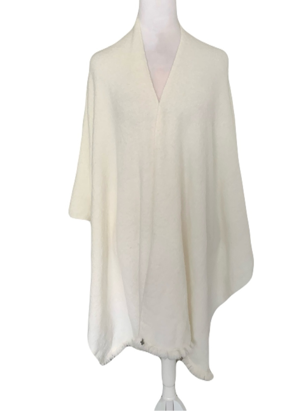 NWT Beryll Los Angeles One Size Cream Open-Front Poncho Wrap Cashmere Blend